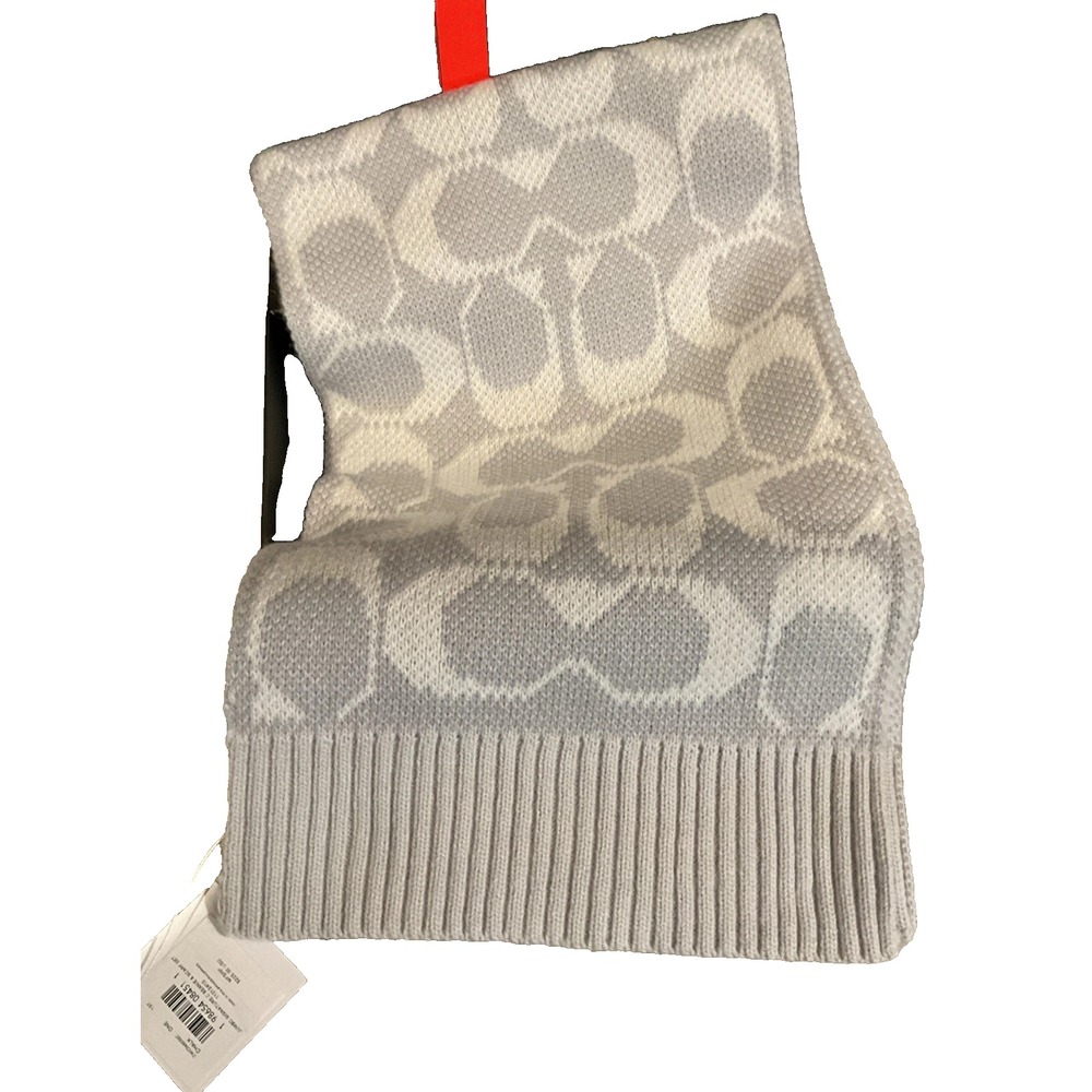 COACH Women's JUMBO SIGNATURE C‎ BEANIE & SCARF 11012410 Chalk MSRP $225 NIB - Picture 2 of 6
